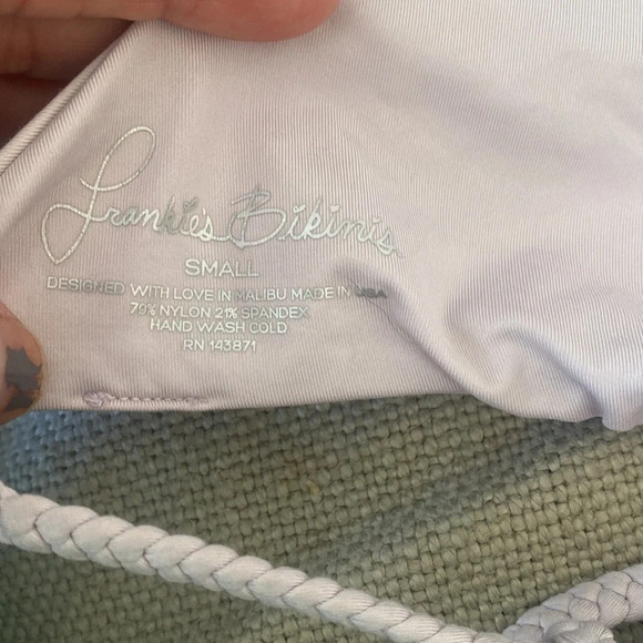 Frankie’s Bikinis Mimi Top in Lavender NWT size small - Picture 9 of 9